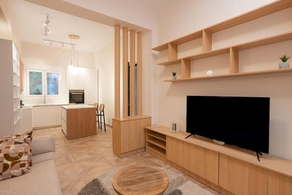 The Downtown Oasis 4' To Panormou Metro Station Apartment เอเธนส์ ภายนอก รูปภาพ
